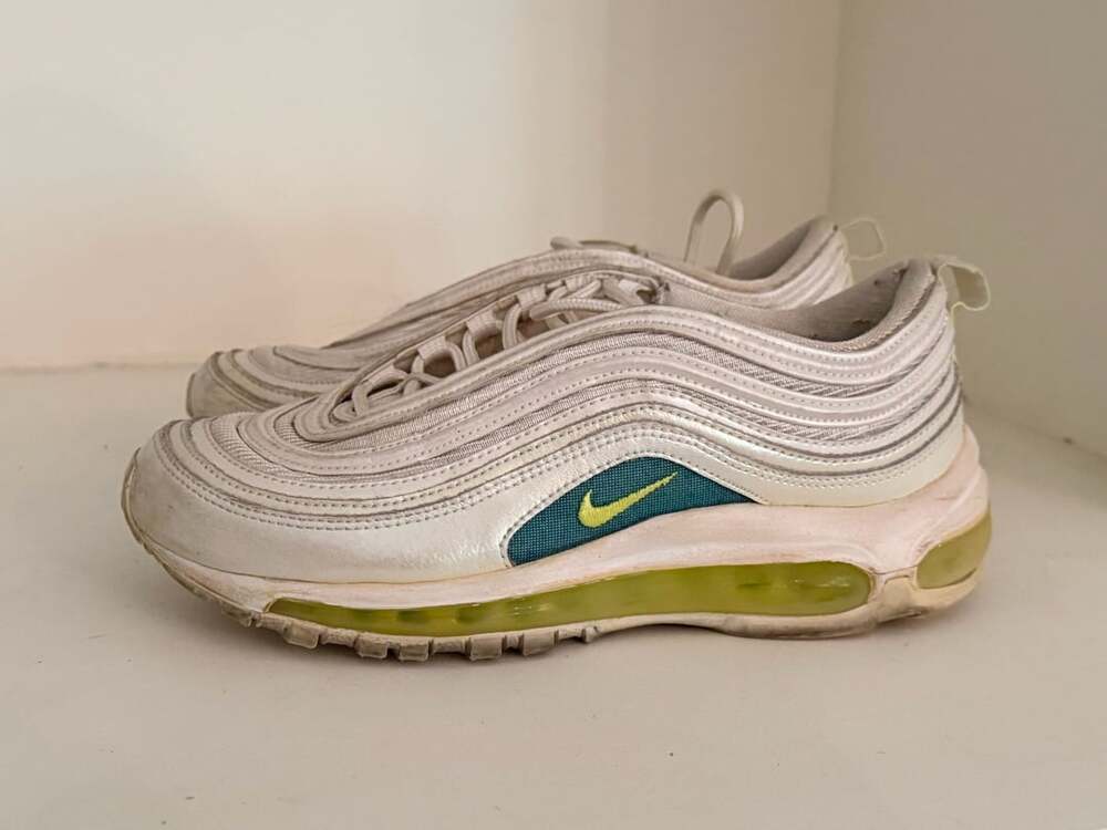 2009 Nike Air Max 97 Size 7.5 White Volt - Turbo Green